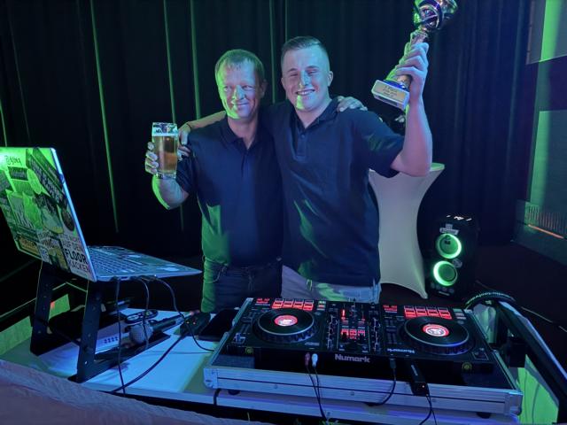 images/gallery/2025Meisterschaftsfeier